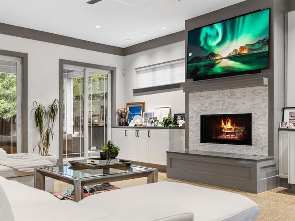 2014  Lakeland Drive , Dallas Texas 75218