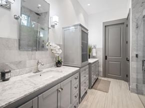 2014  Lakeland Drive , Dallas Texas 75218