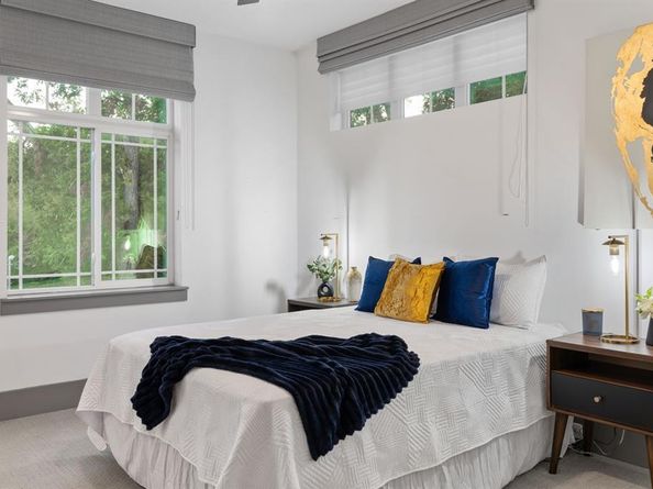 2014  Lakeland Drive , Dallas Texas 75218