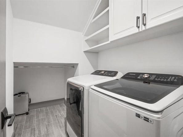 2014  Lakeland Drive , Dallas Texas 75218