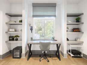 2014  Lakeland Drive , Dallas Texas 75218