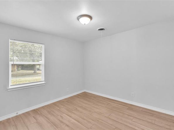 5616  Maceo Lane , Fort Worth Texas 76112