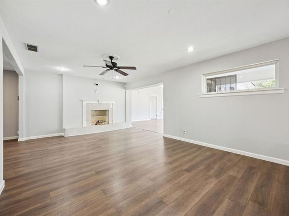 2801  Clearbrook Drive , Irving Texas 75062