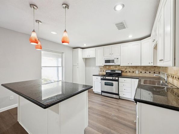 2801  Clearbrook Drive , Irving Texas 75062