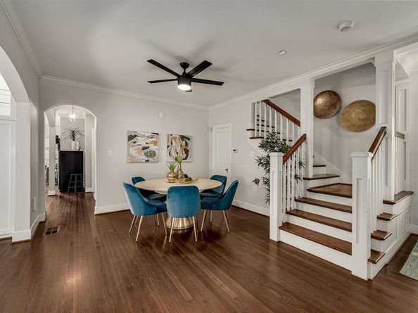 5912  Llano Avenue , Dallas Texas 75206