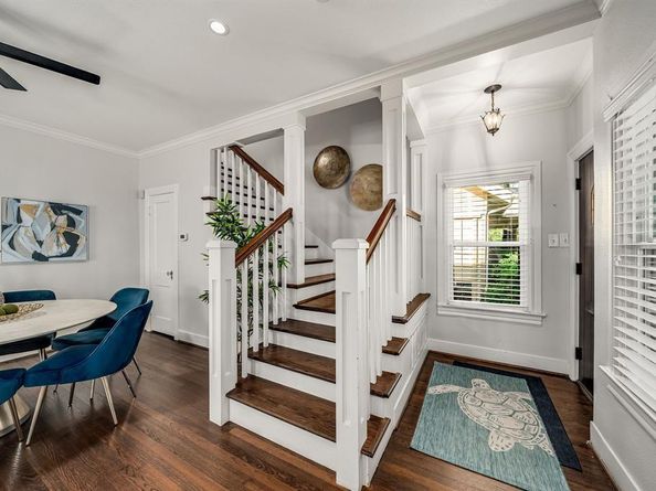 5912  Llano Avenue , Dallas Texas 75206