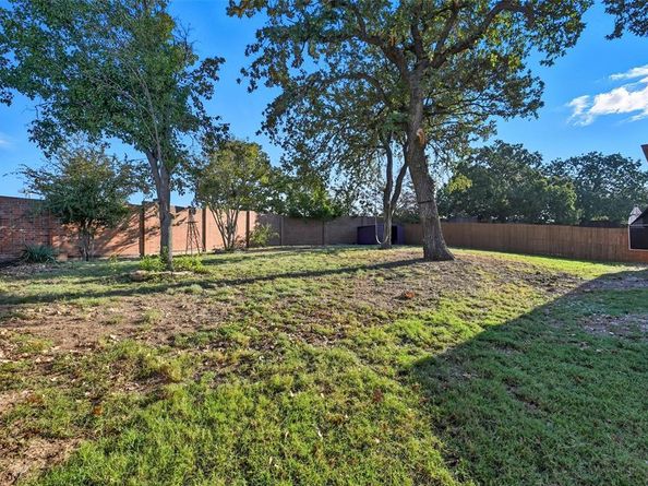 2011  Fair Oaks Circle , Corinth Texas 76210