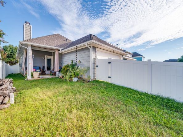 1128  Oakcrest Drive , Providence Village Texas 76227