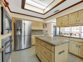 10211  Shadow Way , Dallas Texas 75243