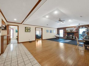 10211  Shadow Way , Dallas Texas 75243