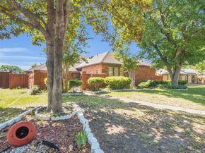 10211  Shadow Way , Dallas Texas 75243