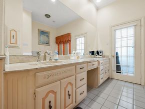 10211  Shadow Way , Dallas Texas 75243