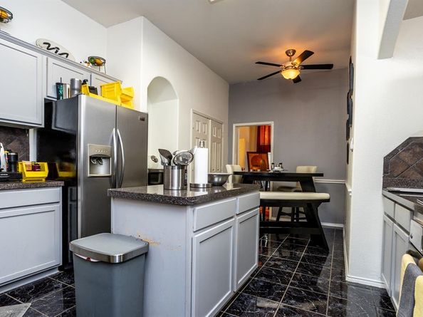 928  Trinity Drive , Lancaster Texas 75146