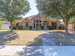 928  Trinity Drive , Lancaster Texas 75146