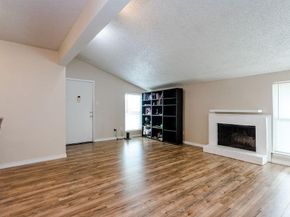 12802  Midway Road  2003, Dallas Texas 75244