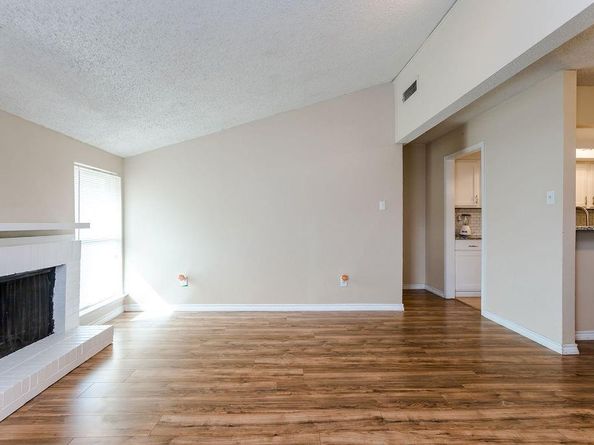 12802  Midway Road  2003, Dallas Texas 75244