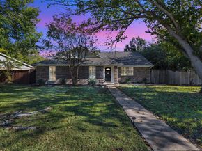 1748  Blossom Trail , Plano Texas 75074