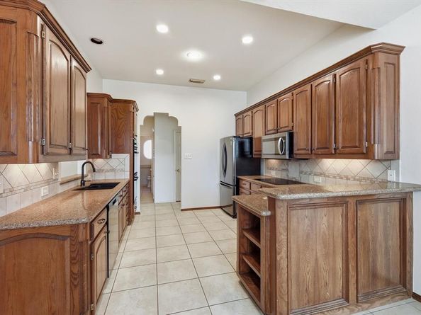 2809  Northshore Boulevard , Flower Mound Texas 75022