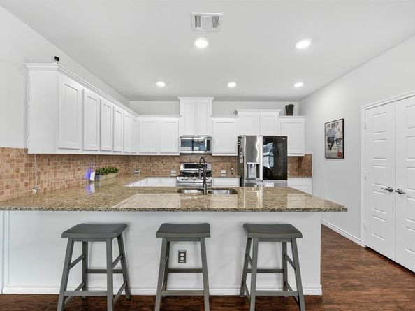 2209  Barx Drive , Little Elm Texas 75068