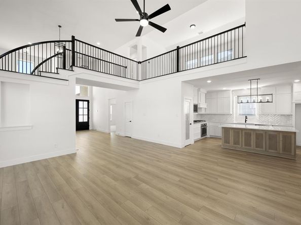 417  Newpark Boulevard , DeSoto Texas 75115