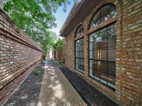 12608  Breckenridge Drive , Dallas Texas 75230