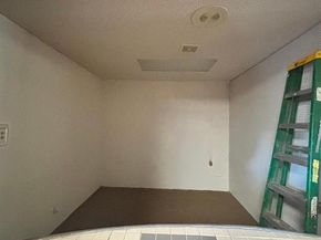 3801 E Berry Street , Fort Worth Texas 76105