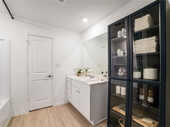 2217  Crested Saguaro Street , Fort Worth Texas 76108