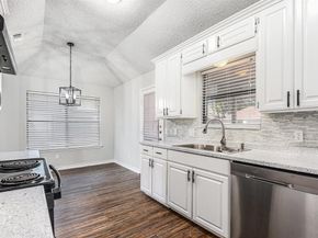 1852  Kings Canyon Circle , Fort Worth Texas 76134