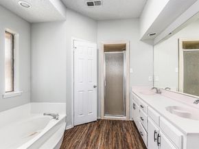 1852  Kings Canyon Circle , Fort Worth Texas 76134