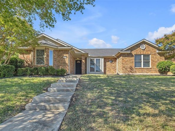 4215  Red Spruce Lane , Carrollton Texas 75010