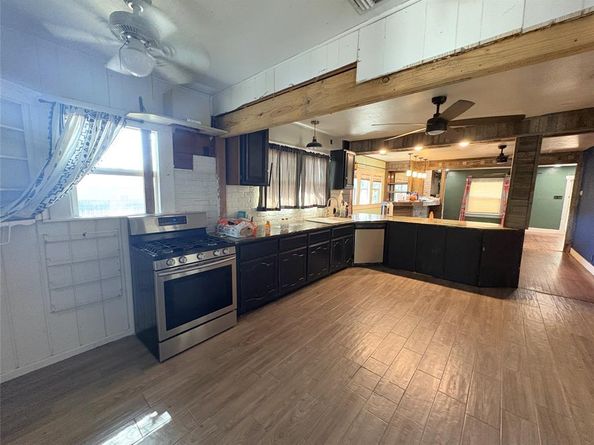 723  Woodrow Street , Arlington Texas 76012