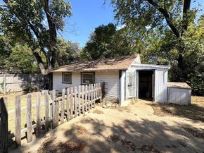 723  Woodrow Street , Arlington Texas 76012