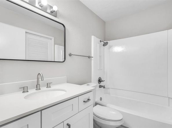 5906  Marvin Loving Drive  106, Garland Texas 75043