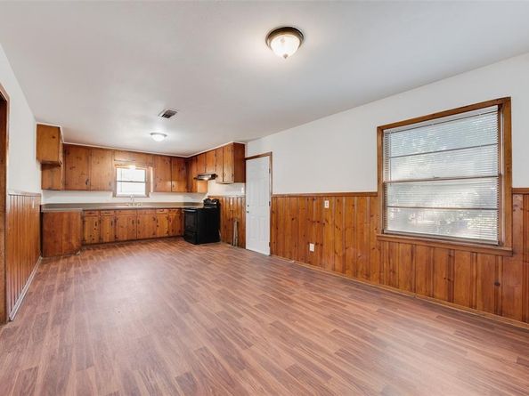 867  Odie Drive , White Settlement Texas 76108