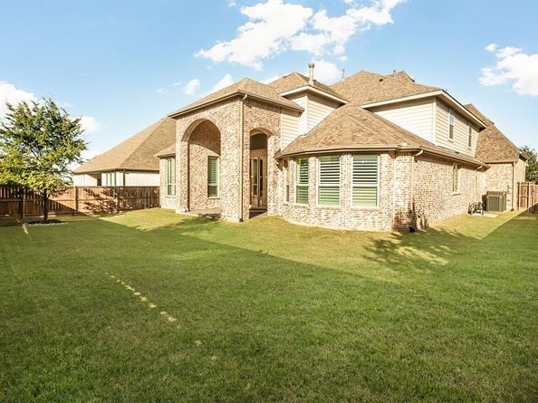 1051  Brookfield Drive , Prosper Texas 75078