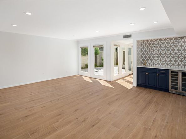 3612  Routh Street , Dallas Texas 75219