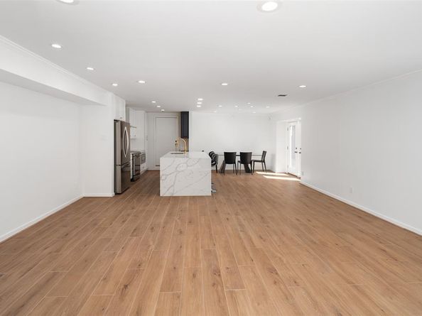 3612  Routh Street , Dallas Texas 75219