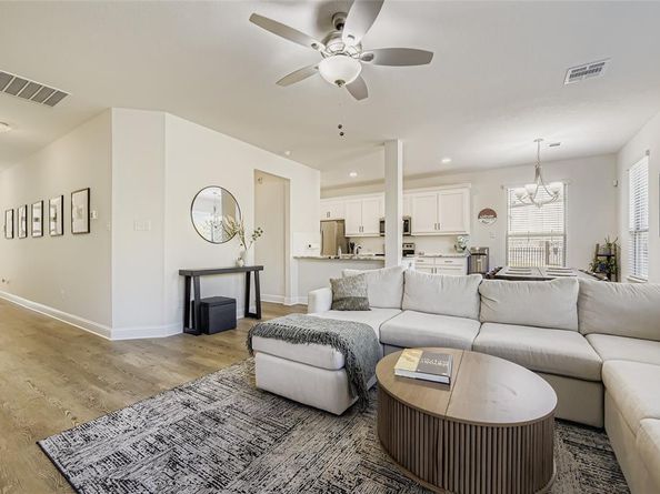 6811  Joelene Rae Drive , Arlington Texas 76001