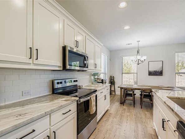 6811  Joelene Rae Drive , Arlington Texas 76001