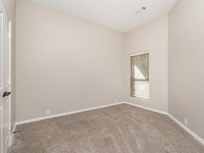 724  Candle Meadow Boulevard , DeSoto Texas 75115