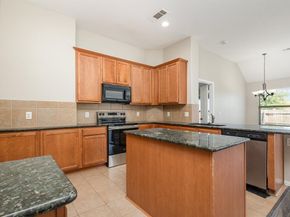 724  Candle Meadow Boulevard , DeSoto Texas 75115