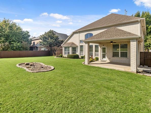 1717  Canyon Creek Drive , McKinney Texas 75072