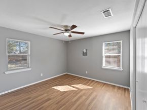 317 E Glendale Street , Crowley Texas 76036