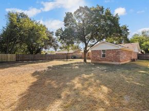 317 E Glendale Street , Crowley Texas 76036