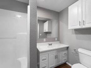 317 E Glendale Street , Crowley Texas 76036