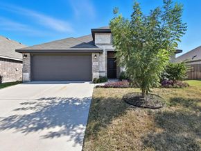 1204  Queens Brook Lane , Fort Worth Texas 76140