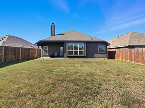 1204  Queens Brook Lane , Fort Worth Texas 76140