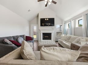 1204  Queens Brook Lane , Fort Worth Texas 76140