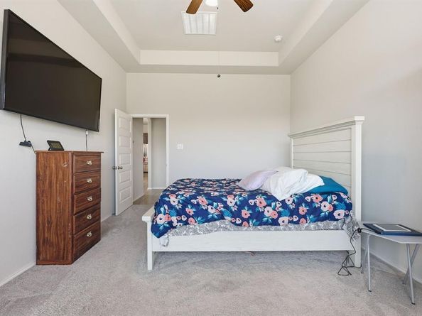 1204  Queens Brook Lane , Fort Worth Texas 76140