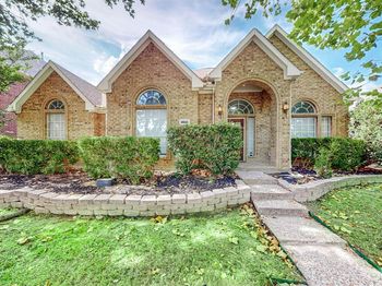 9611  Cliffside Drive 